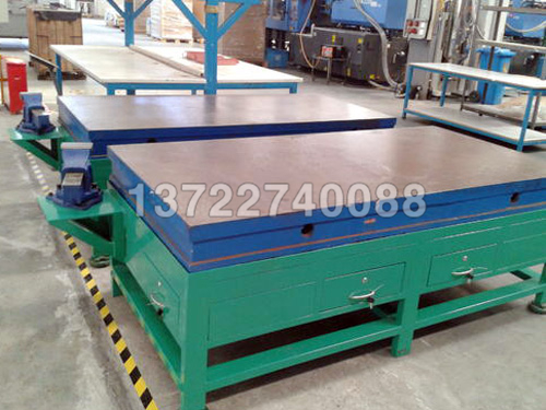 铸铁平台平板的壁厚对质量的影响