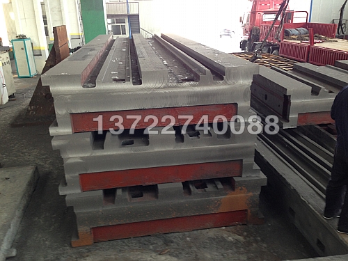 <b>机床床身铸件</b>